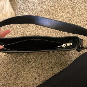 Small zip Burberry shoulder bag